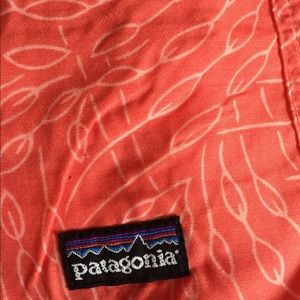 Patagonia women’s Baggies size M shorts